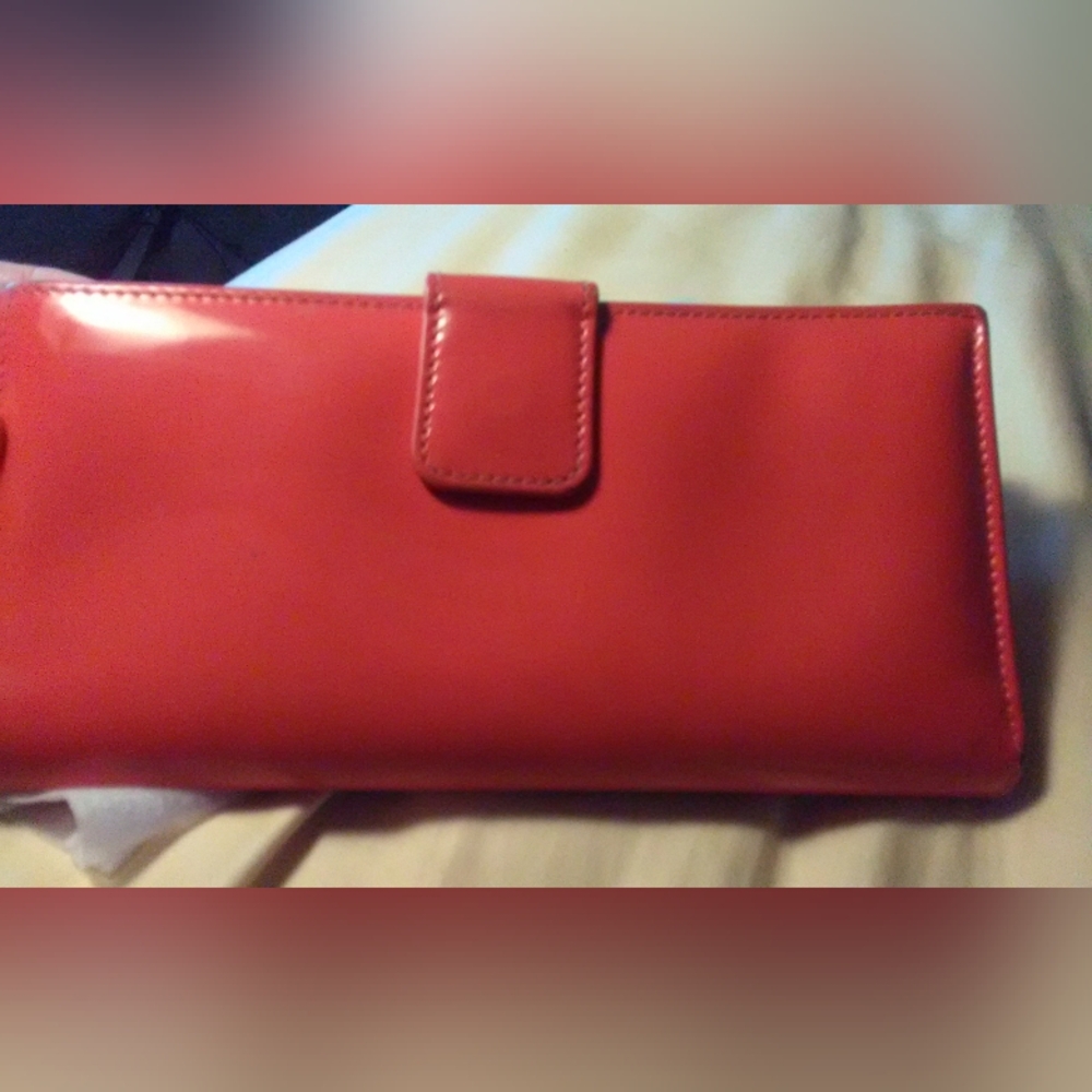 VINTAGE GUCCI WALLET ORANGE W/ SILVER METAL PATENT LEATHER. READ DESCRIPTION - Picture 2 of 14